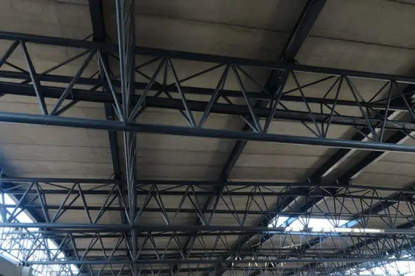 宣威如何区分管廊钢结构与桁架结构的管道支架