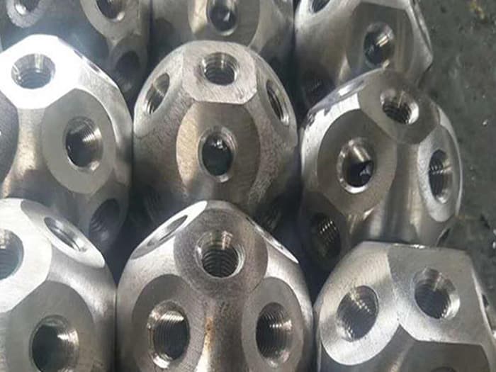 宣威螺栓球网架杆件制作